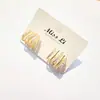 Oferta Especial Aguja de Plata Esterlina 925 Chapado en Oro Real Borla Geométrica Nuevo Diseño Pendientes de Moda Simples de Alta Calidad para Mujer