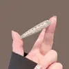 Presilha de Bico de Pato Elegante Retro para Franja de Testa com Pérolas Moda Temperamento Clip Lateral para Franja com Strass Novo Clip de Cabelo de Celebridade da Internet