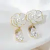 Aretes de Amor Grabados Estilo Francés para Mujer, Perlas con Flor de Esmalte Blanco, Accesorios Románticos para Bodas y Fiestas, Artículo Único Dropshipping