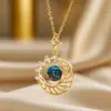 Novo modelo transfronteiriço: colar vasto planeta azul para mulheres, pingente de cobre microincrustado com estrelas e lua, corrente da clavícula de aço inoxidável da moda