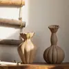 Jarrón de Cerámica China de Nuevo Estilo Jingdezhen, Decoración de Lujo Ligero de Gama Alta, Decoración Artística Suave para Habitaciones Modelo, Arreglo de Flores Secas