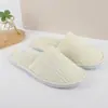 Pantuflas Desechables de Lujo Cinco Estrellas para Casas de Huéspedes, Hoteles, Hospitalidad en el Hogar, Viajes, Antideslizantes, Engrosadas, Uso Especial al por Mayor