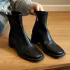 Primer Encuentro Botines de Tacón Alto Ji para Mujer 2026 Otoño/Invierno Nuevos Botas Martin de Punta Cuadrada Tacón Grueso Pequeño Botas Delgadas Adelgazantes