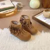 Botas de Cuero de Princesa Retro de Moda 2026 Otoño/Invierno Nuevas Botas Cortas para Niñas Diseño Estilo Coreano Botas de Exterior con Flecos para Niños