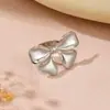 Anillo de Lazo al por Mayor Joyería Transfronteriza Europea y Americana Diseño Superficie Fotosensible Dulce Estilo Ins Anillo de Articulación Abierta para Mujeres