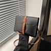 Moda Verano 2026 Bolso Cuadrado Pequeño Sencillo Bolso Cruzado de Viaje Retro Moderno Gran Capacidad Bolso de Hombro Casual