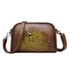 Bolsa de Mão Pequena da Moda para Mulheres, Modelo Novo Estiloso 2026, Porta-Moedas Elegante com Relevo de Grande Capacidade, Bolsa de Mão para Celular em Formato de Concha