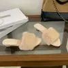 Sandalias de estilo coreano sin cordones con pelo de conejo, diseño de punta abierta, punta fina de moda, tacón grueso, tacón bajo, zapatos mullidos, casuales y cómodos para el uso diario, zapatos de invierno para mujer