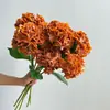 Venta caliente transfronteriza 180 piezas tacto de mano hidratante hortensia hortensia retro flor de simulación decoración de boda para el hogar estilo wabi-sabi