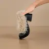 Zapatos de tacón alto, mullidos, con forro de polar, a la moda, para mujer, nueva colección invierno 2026, mocasines de punta redonda, Mary Janes de tacón grueso, zapatos pequeños de piel
