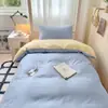 2026 Nuevo Modelo Color Sólido Dos Tonos Cama Individual para Estudiante Juego de Tres Piezas Cama Litera de Dormitorio Funda de Edredón Individual Funda de Edredón Pieza Única