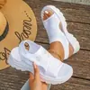 Zapatos Deportivos Casuales Transpirables de Malla Gruesa con Plataforma, Cruzados Europeos y Americanos, Tallas Grandes, para Mujer, Verano, con Tacón para Aumentar Altura, Venta al por Mayor Tallas Grandes