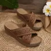 Sandalias cómodas de tiras cruzadas con plataforma gruesa, estilo europeo y americano, sandalias de cuña bordadas de talla grande, nuevo modelo verano 2026