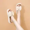Pantuflas de slip-on con moño estilo hada, nuevo modelo verano 2026, adecuadas para combinar con faldas, pantuflas casuales antideslizantes para mujer