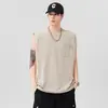 Camiseta sin mangas para hombre de verano Chaleco ancho de hombros holgado Chaleco blanco para hombre Fuente de fábrica Tiene etiqueta Tipo holgado