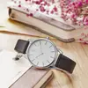 Shengke SK Nuevo Estudiante Simple Casual Tendencia de Moda Cuarzo Correa de Fibra de Agua Reloj Redondo