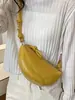 2026 Nueva Bolso de Hombro Cruzado de Moda Versátil con Forma de Media Luna para Mujer, Bolso Sencillo de Nicho para el Hombro para el Viaje Diario