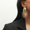 Pendientes de moda transfronterizos explosivos, pendientes exagerados de comercio exterior europeo y americano, pendientes de moda, pendientes de alto sentido.