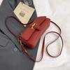 Primavera Hermoso Bolso de Axila 2025 Primavera y Verano Estilo Coreano Simple y Elegante Bolso Cuadrado Pequeño de Alta Gama Bolso Bandolera de Un Solo Hombro para Mujer