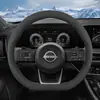 Capa de Volante Aplicável 2024 Nissan Pathfinder Cobertura de Manopla de Carro em Camurça Produtos Internos Dedicados para Nissan Pathfinder Inverno