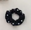 Elástico de Cabelo de Pérola Simples e Versátil para Mulheres, Novo Cordão de Cabelo com Contas Estilo Dongdaemun, Acessório Elegante para Rabo de Cavalo e Coque
