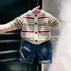 Cárdigan de Punto Rayado para Niños Otoño Invierno Nuevo Estilo Unisex Abrigo Suéter para Bebé Ropa Exterior Versátil de Moda