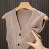 Venta al por mayor de chaleco cárdigan de punto sin mangas con cuello en V para hombre de mediana edad, primavera y otoño, para papá