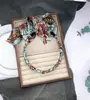 Diadema de Cinta Floral Nueva de Alta Calidad con Elegante Corona Alta, Peine Dentado Antideslizante, Accesorio para el Cabello de Diadema Trenzada Ondulada para Mujeres