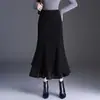 Saia midi de crochê com retalhos e babados estilo sereia para mulheres, nova moda outono 2026, elegante, que rejuvenesce, emagrece e valoriza o quadril