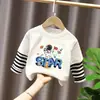 Camiseta de Manga Larga 100% Algodón para Niños Estilo Nuevo Primavera/Otoño 2026 Ropa Casual para Bebés y Niños Dibujos Animados Top Falso de Dos Piezas