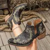 Em Estoque Botas de Cano Curto com Bordado Transfronteiriço Estilo Britânico Salto Médio Chegada Nova Outono 2026 Salto Grosso Tamanho Grande Retro Botas Martin Femininas