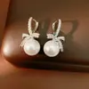 Broches para Pendientes Redondos de Perla con Lazo de Circonita Estilo Temperamento Elegantes Versátiles Pendientes Lujo Ligero Sensación de Gama Alta Joyería para Orejas Venta al por Mayor