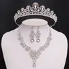 Al por mayor Nuevo Conjunto de tres piezas para Boda Europea y Americana Novia peinado de boda corona de pedrería collar de diamantes tocado