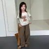 Camiseta Base para Niña YOJIA Primavera y Otoño 2026 Nuevo Estilo Coreano Patchwork Top para Niña Camiseta de Manga Larga para Niños Atuendo de Otoño