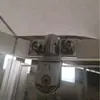 Atacado e Produção do Fabricante de Box de Banheiro Triangulares de Porta Plana com Eixos Giratórios Totalmente em Aço Inoxidável e Divisórias de Vidro Temperado de Grau Automotivo