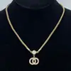 Collar Estilo Chanel Colgante Letra Doble C de Chanel Lazo Etiqueta Cuadrada de Resina Collar Sencillo Estilo Chanel Nuevo