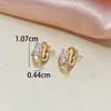 Pendientes de Zirconia de Lujo Ligero y Alta Gama para Mujer, Pendientes Cuadrados Simples y Versátiles, Pendientes de Diseño de Nicho, Moda y Personalizados de Nuevo Estilo