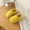 Zapatos de algodón para exteriores para niñas, inspirados en la dopamina, con forro polar, cálidos y elegantes, colección otoño/invierno 2026, pantuflas de algodón slip-on lindas y versátiles