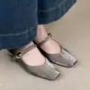Zapatos planos de ballet de cuero genuino estilo vintage francés con textura de piel de oveja para mujer, con hebilla, tacón grueso espectacular, punta cuadrada, Mary Janes de punta cuadrada