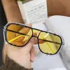 Gafas de Sol para Hombre con Acabado de Alta Gama, Adecuadas para Conducir y Fotografía Callejera, Elegantes para Hombres con Rostros Redondos, También Disponibles para Mujeres