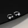 Brincos de argola com diamantes duplos para piercing, nicho de luxo de alta qualidade, únicos e bonitos, novos modelos populares de 2026, fechos de orelha, acessórios de orelha