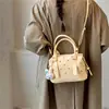 Bolso de Mano de Alta Gama para Mujer Primavera/Verano Transfronterizo Estilo Nuevo Bolso Cruzado Simple de Moda Versátil Bolso Boston Almohada