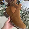 Nuevas botas Martin europeas y americanas transfronterizas de otoño e invierno para mujer con correas elásticas, hebillas de cinturón, puntera redonda, tacón cuadrado, botas de media pantorrilla para mujer