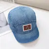 Boné de Baseball de Sarja Lavada Vintage para Mulheres, Estilo Japonês Versátil de Aba Curta Hip-Hop, Boné Bico de Pato com Proteção Solar de Design de Nicho para Homens