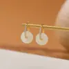 Yilu Prata S925 Prata Esterlina Banhado a Ouro Jade Hetian Jade Branco Casual Moda Novo Estilo Chinês Fivela de Segurança Brincos Brincos Brincos