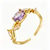 Anillo nuevo de estilo europeo y americano transfronterizo de lujo ligero, forma de corazón, corazón de amor, lazo, pavimentado con microcirconias, geométrico, abierto, anillo para el dedo, venta al por mayor