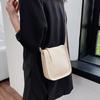 Bolsas Femininas Estão Populares Este Ano, Bolsas Pequenas para Mulheres, Nova Moda Super Popular, Textura Simples, Bolsa Transversal, Bolsa Versátil para Celular de Celebridade da Internet