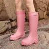 Botas de lluvia de moda impermeables, antideslizantes, de caña alta, duraderas, adecuadas para uso en la cocina, cálidas, forradas de felpa, zapatos de goma, botas de lluvia para adultos, estilo coreano