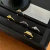 Anillo de Estilo Nuevo, Moda Simple Europea y Americana, Diseño de Enrollado de Latón, Incrustado de Cristal, Elegante Estilo para Viajar al Trabajo, Anillo de Gama Alta para Mujer