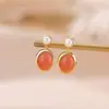 Pendientes Yiluyin S925 Plata de Ley Chapado en Oro Ágata Rojo Agua Rojo del Sur Cera de Abeja Lapislázuli Perla de Lujo Ligero Cabujón Simple